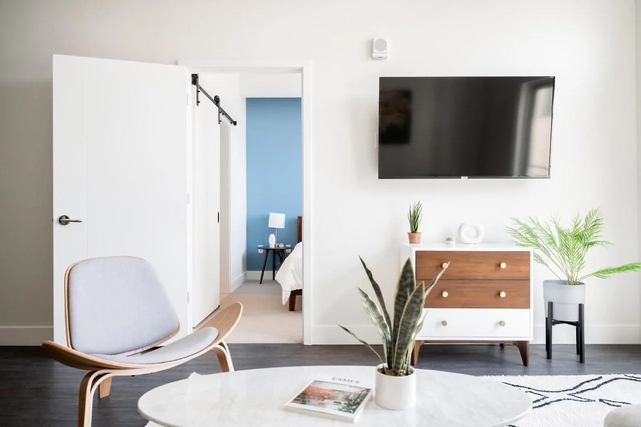 Skyline Blue Modern Loft - Zuni Lofts Villa Denver